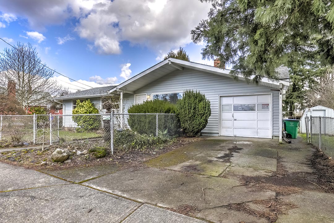 1108 SE 139th Ave-2.jpg