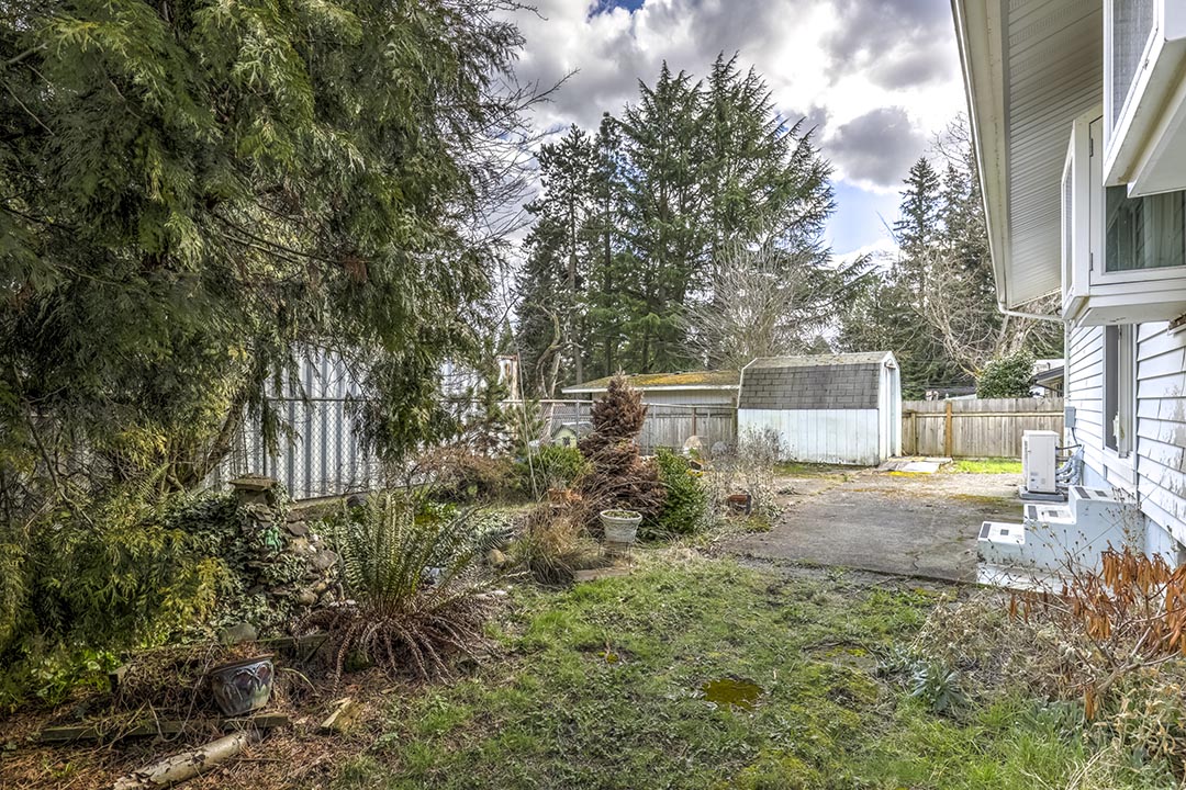 1108 SE 139th Ave-25.jpg