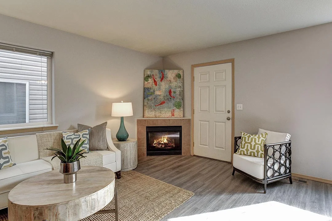 3306 SE 143rd Ave - Portland- 09.jpg