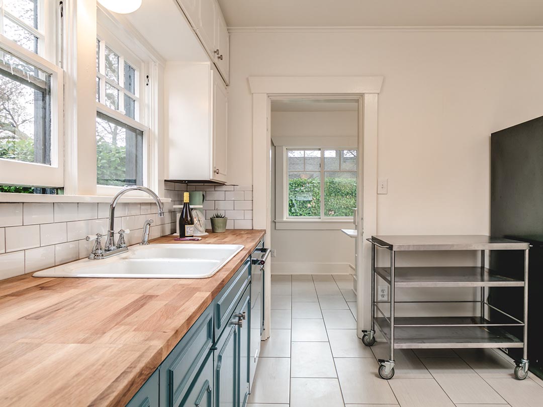 5722 NE 10th Ave, Portland-WEB-24.jpg