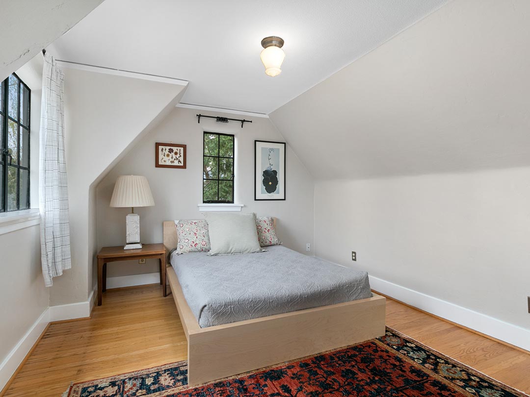 3920 NE Wistaria Dr, Portland-WEB-18.jpg