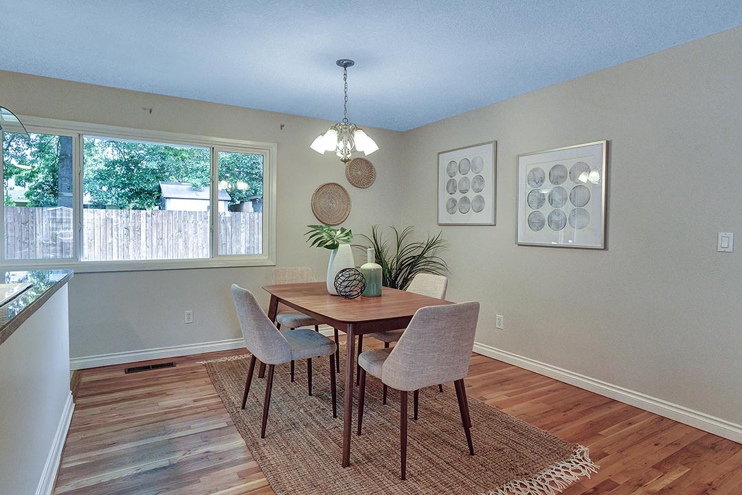 13545 SW Logan St - Beaverton - 12.jpg