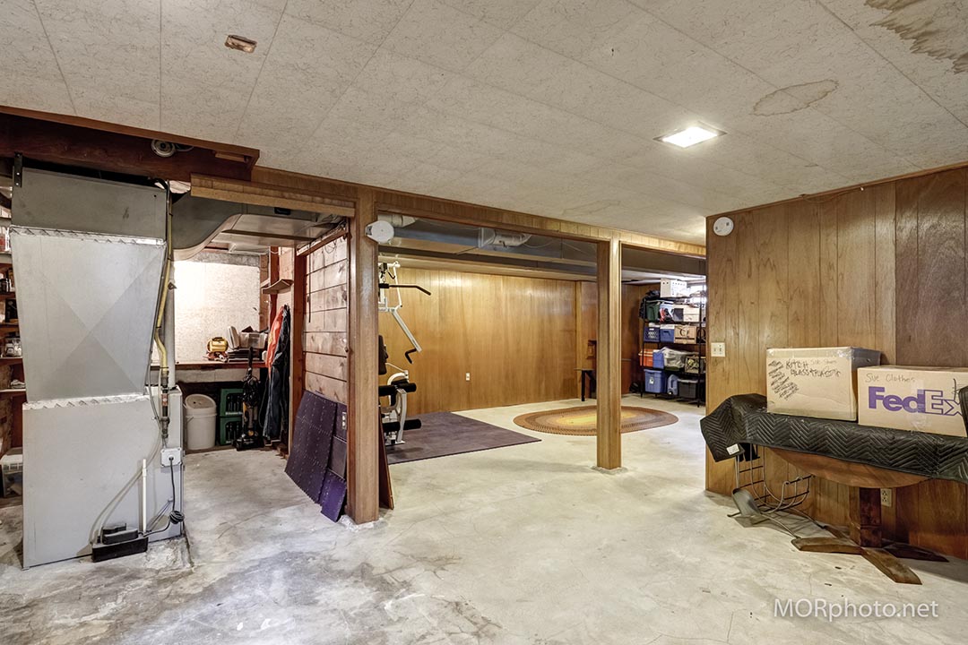 2036 N Skidmore Ct-20.jpg