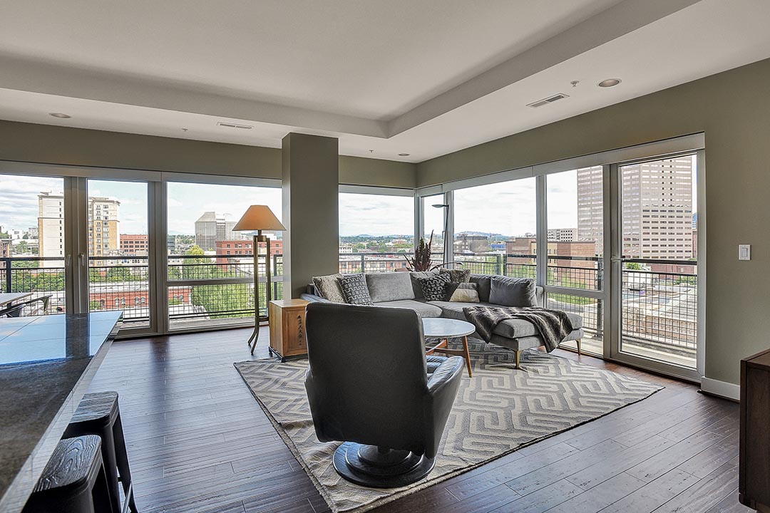 300 NW 8th Ave - Unit 807 - Portland-06.jpg