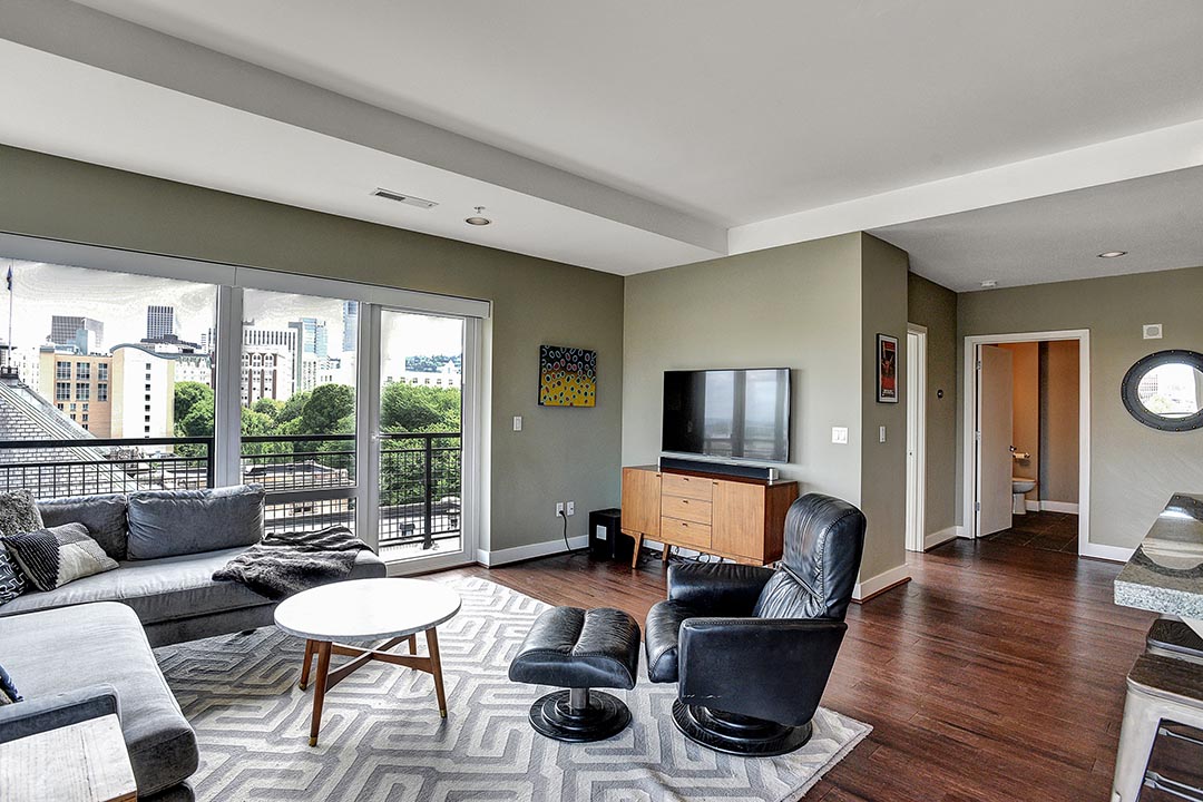 300 NW 8th Ave - Unit 807 - Portland-11.jpg