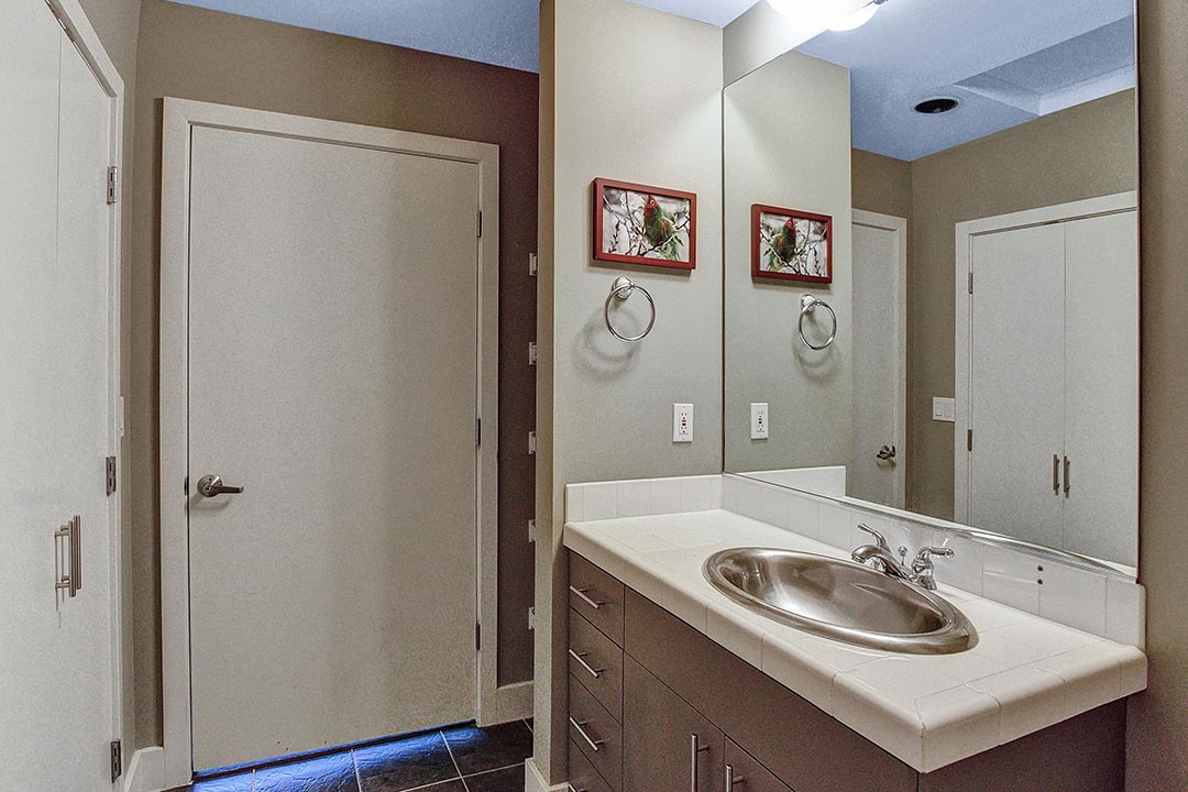 300 NW 8th Ave - Unit 807 - Portland-27.jpg