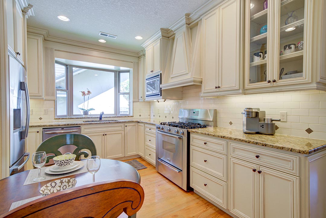 5111 Northeast 7th Ave-20.jpg