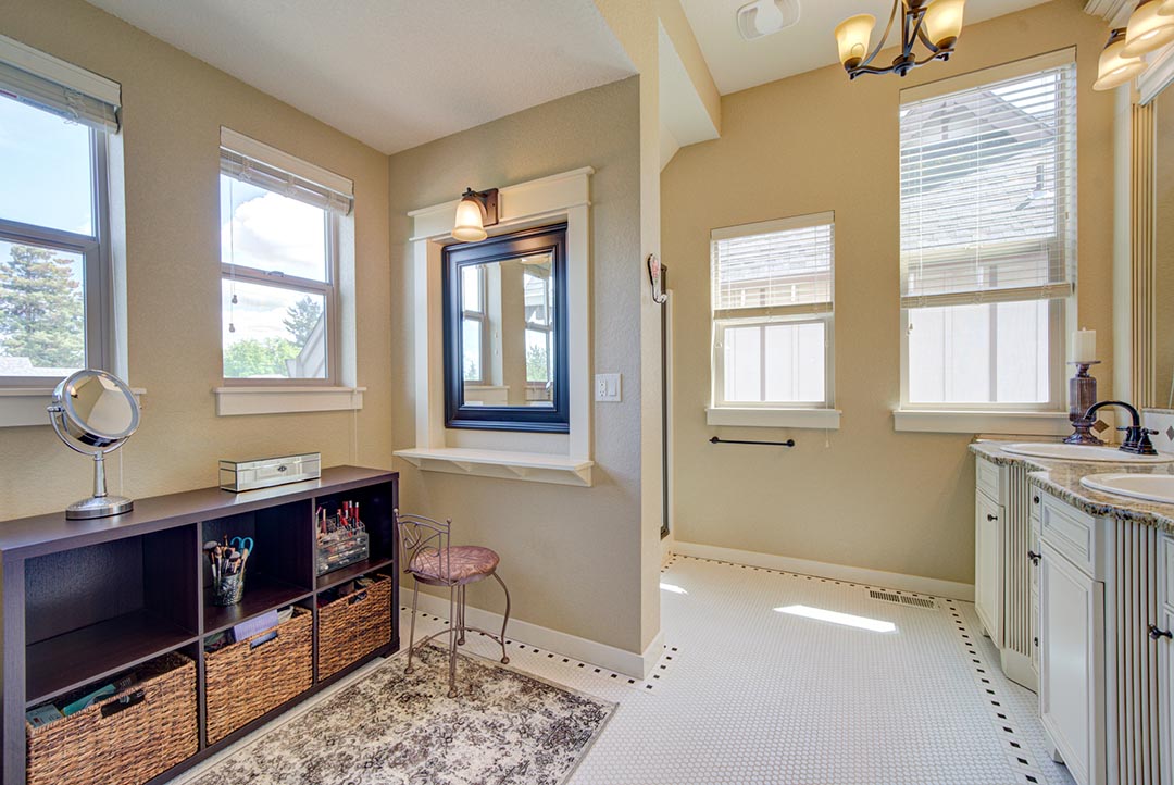 5111 Northeast 7th Ave-29.jpg