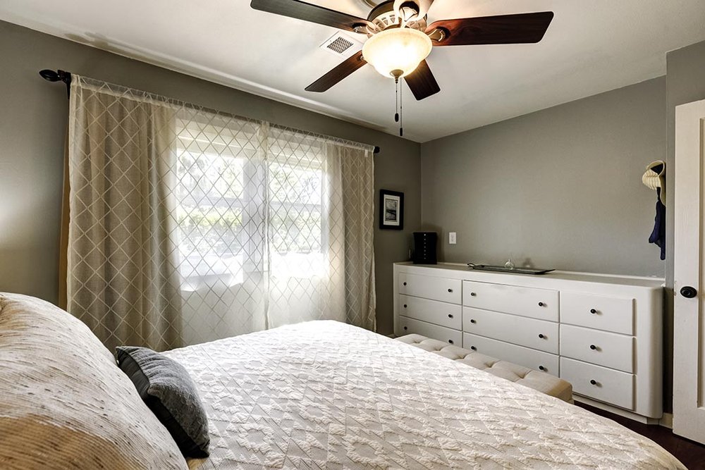 1505 NE 65th Ave-17.jpg