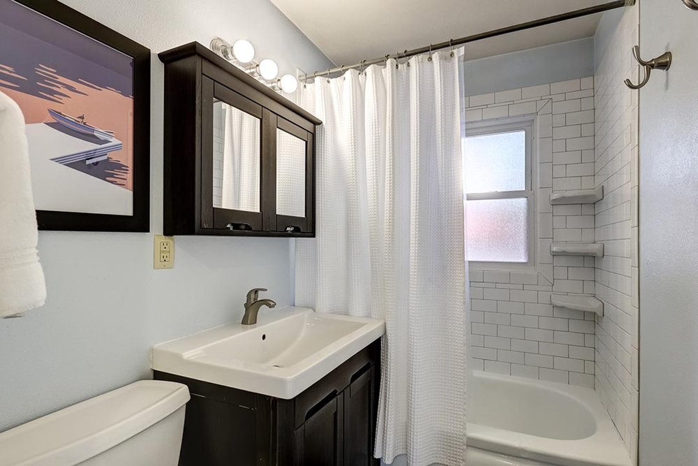 1505 NE 65th Ave-23.jpg
