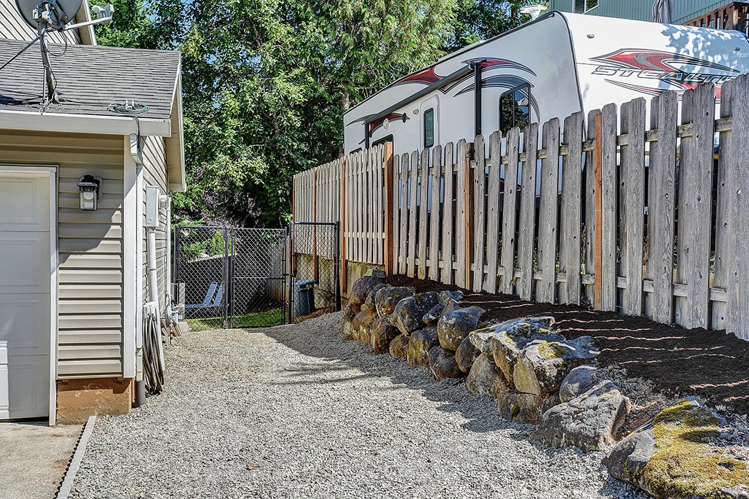 18118 Melissa Ave - Sandy-05.jpg