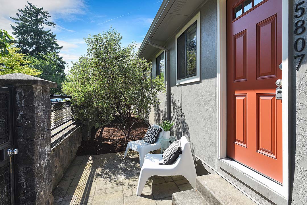 5807 NE 10th Ave - Portland-36.jpg