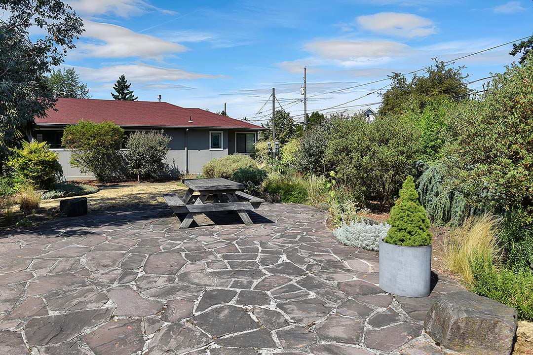 5807 NE 10th Ave - Portland-04.jpg