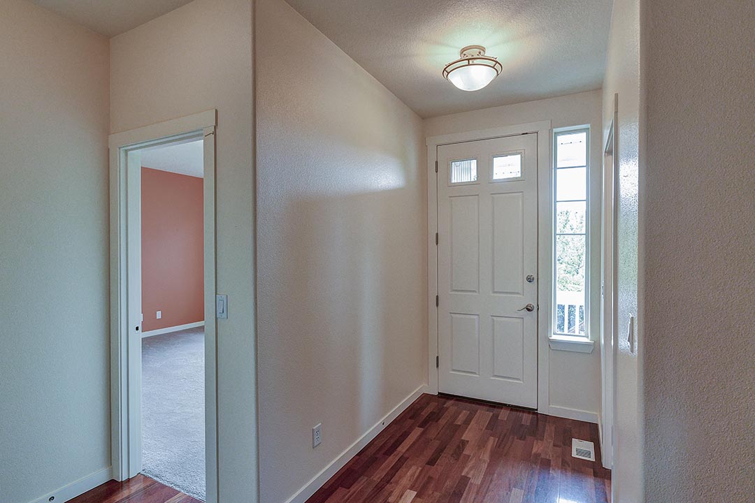 250 SW Valeria Dr - Beaverton-04.jpg