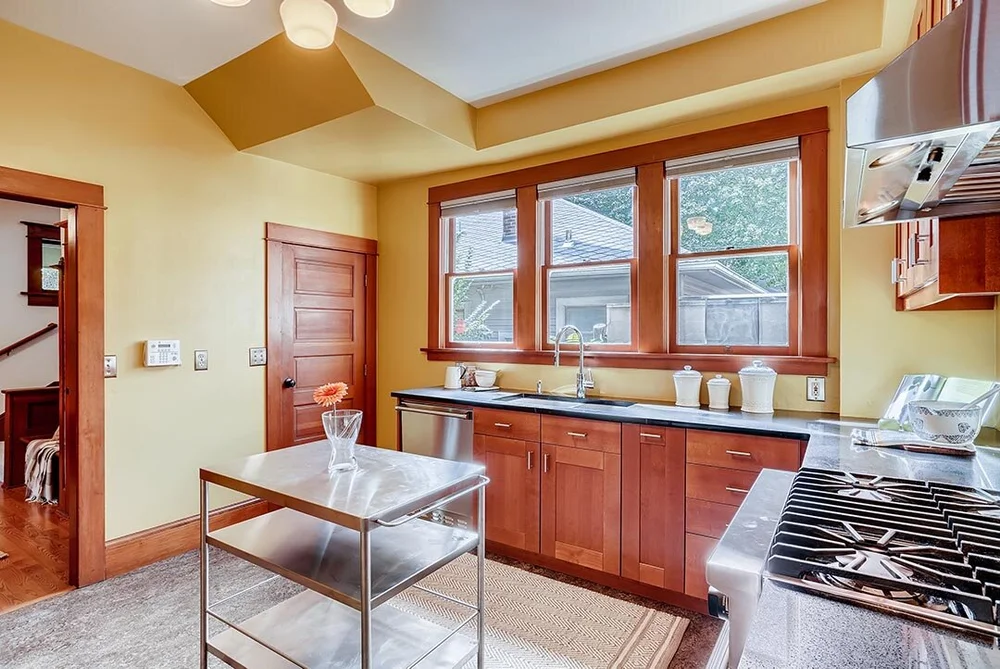 3015 NE OREGON Street Portland-print-007-006-Kitchen-3600x2405-300dpi.jpg