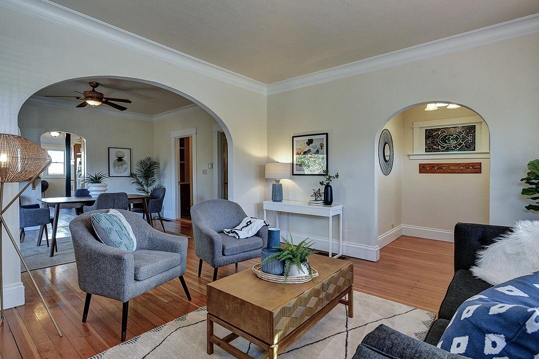 807 NE Holland St - Portland-12.jpg