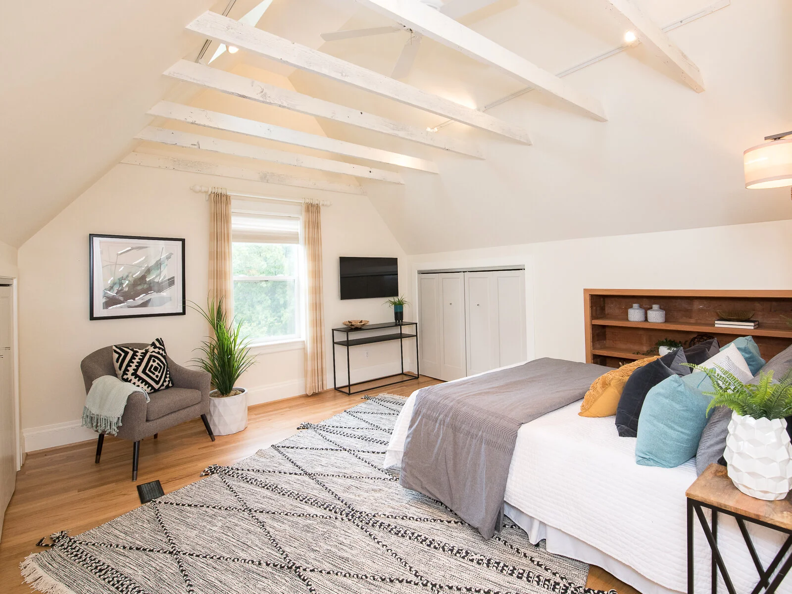 Our Listings — Urban Nest Realty