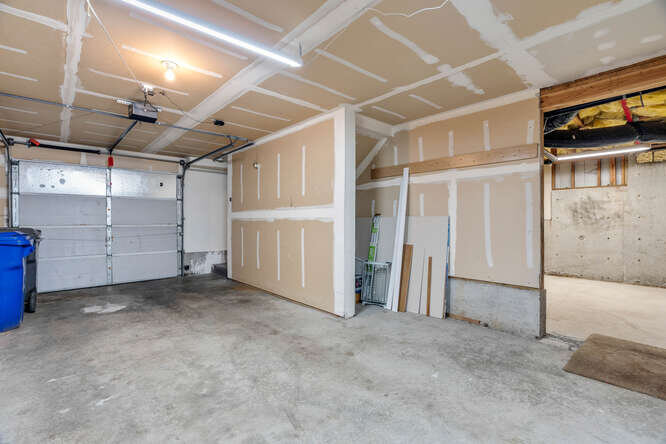 9409 N Decatur St Portland OR-small-037-023-Garage-666x444-72dpi.jpg