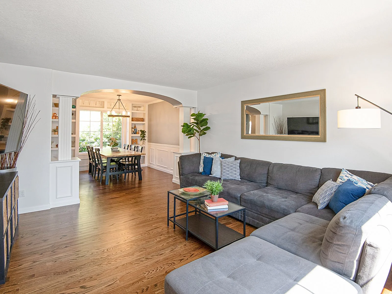 Terrific Tualatin Traditional in Fox Hill — Urban Nest Realty