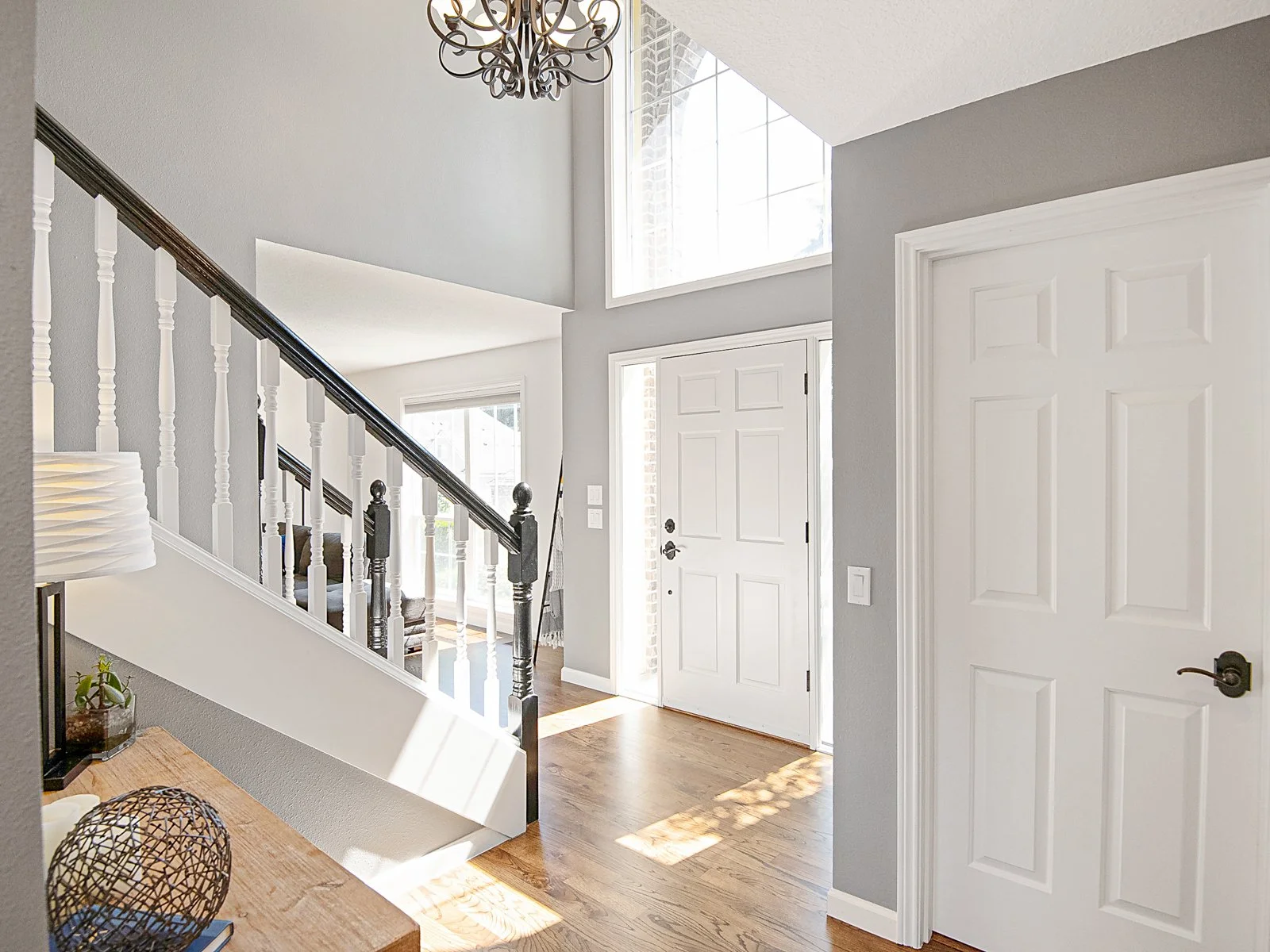 Terrific Tualatin Traditional in Fox Hill — Urban Nest Realty