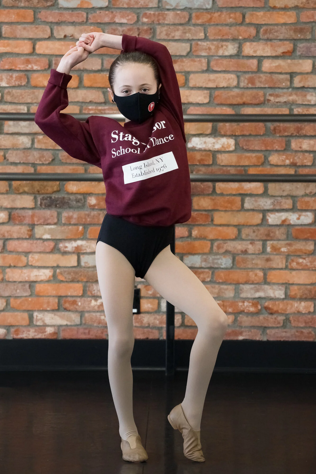 maroon school tights