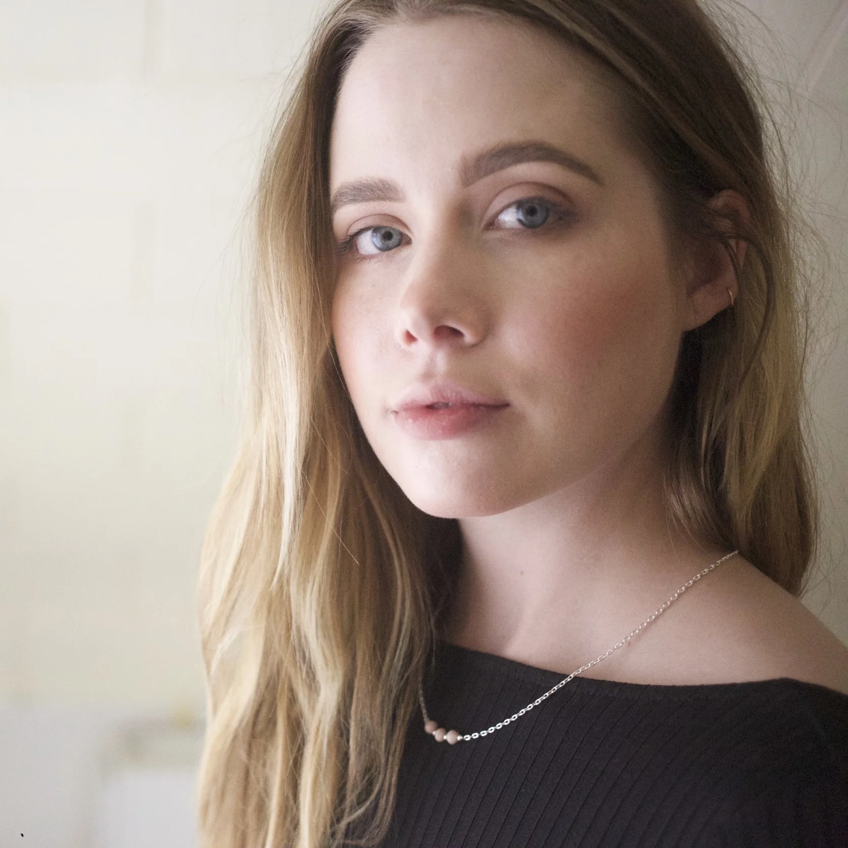 ADELAIDE.model.2.jpg