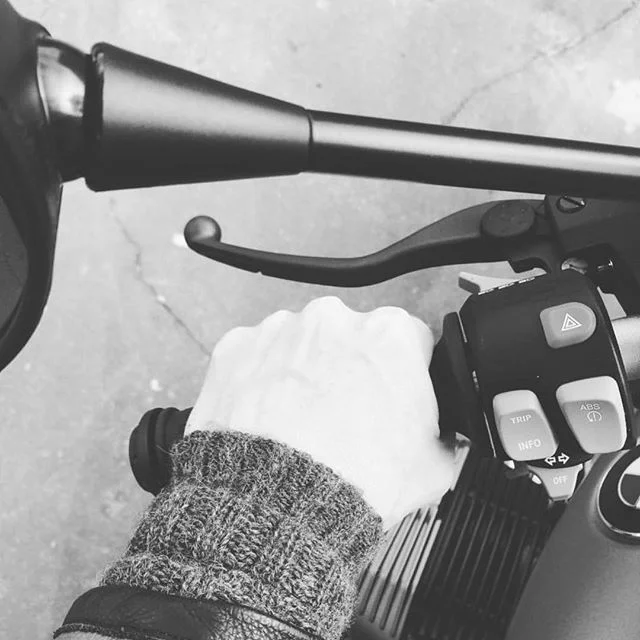 Thank you @j.pinn for the cute pick of our Audrey cuff! Yes they stop wind from going up your sleeves, we tell New Yorkers this while there all time. So happy you put @ragcuffs to great use, smart girl. #ragcuffs #bikerchic #keepwarm #pulsepoint #audrey #greatsuggestion