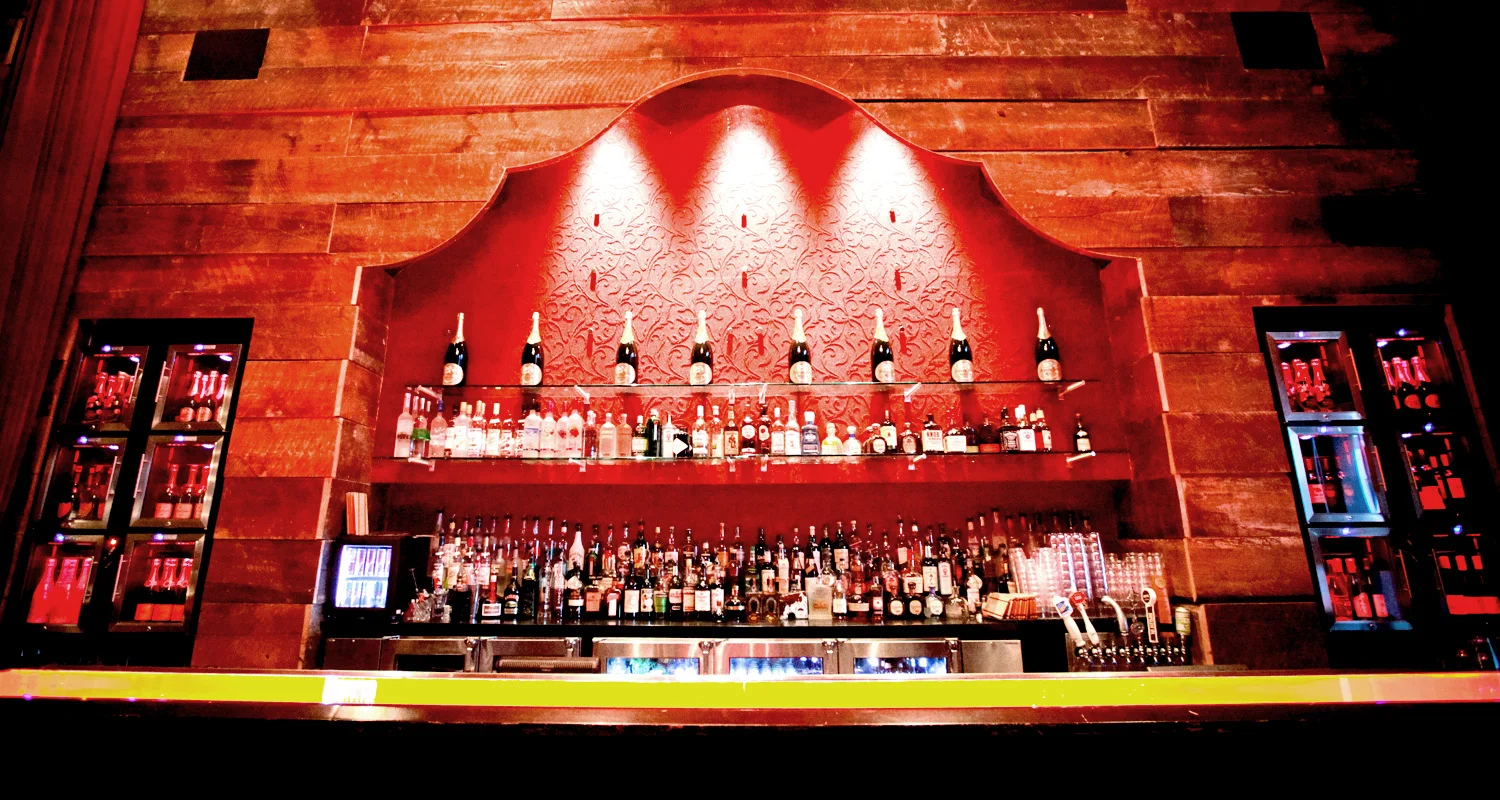 Snug Room Bar at Igby's Cincinnati