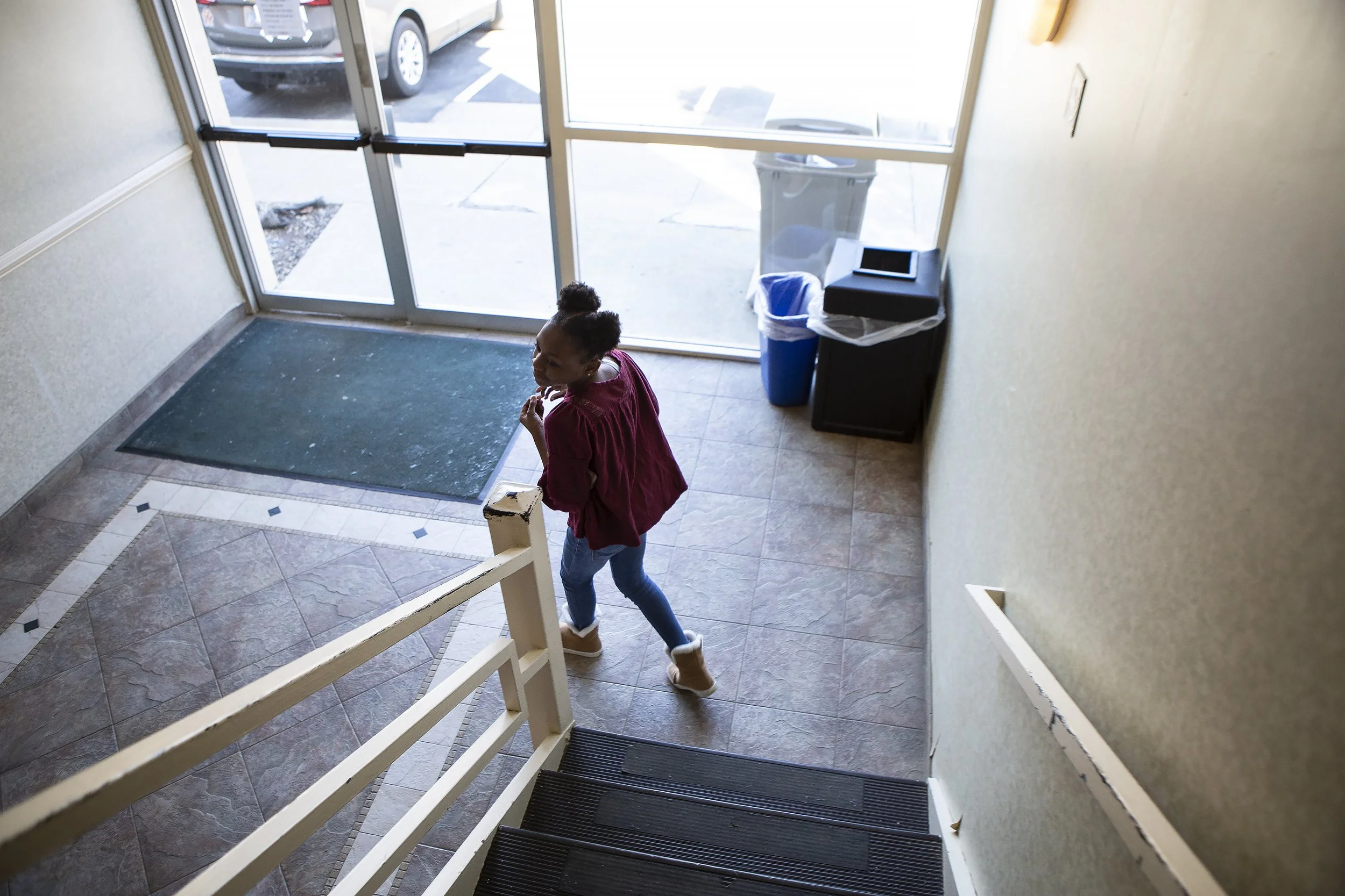  Dakota Skye, 10, turns a corner to buy some candy with her brother Ethan from the vending machine at the Quality Inn hotel. 