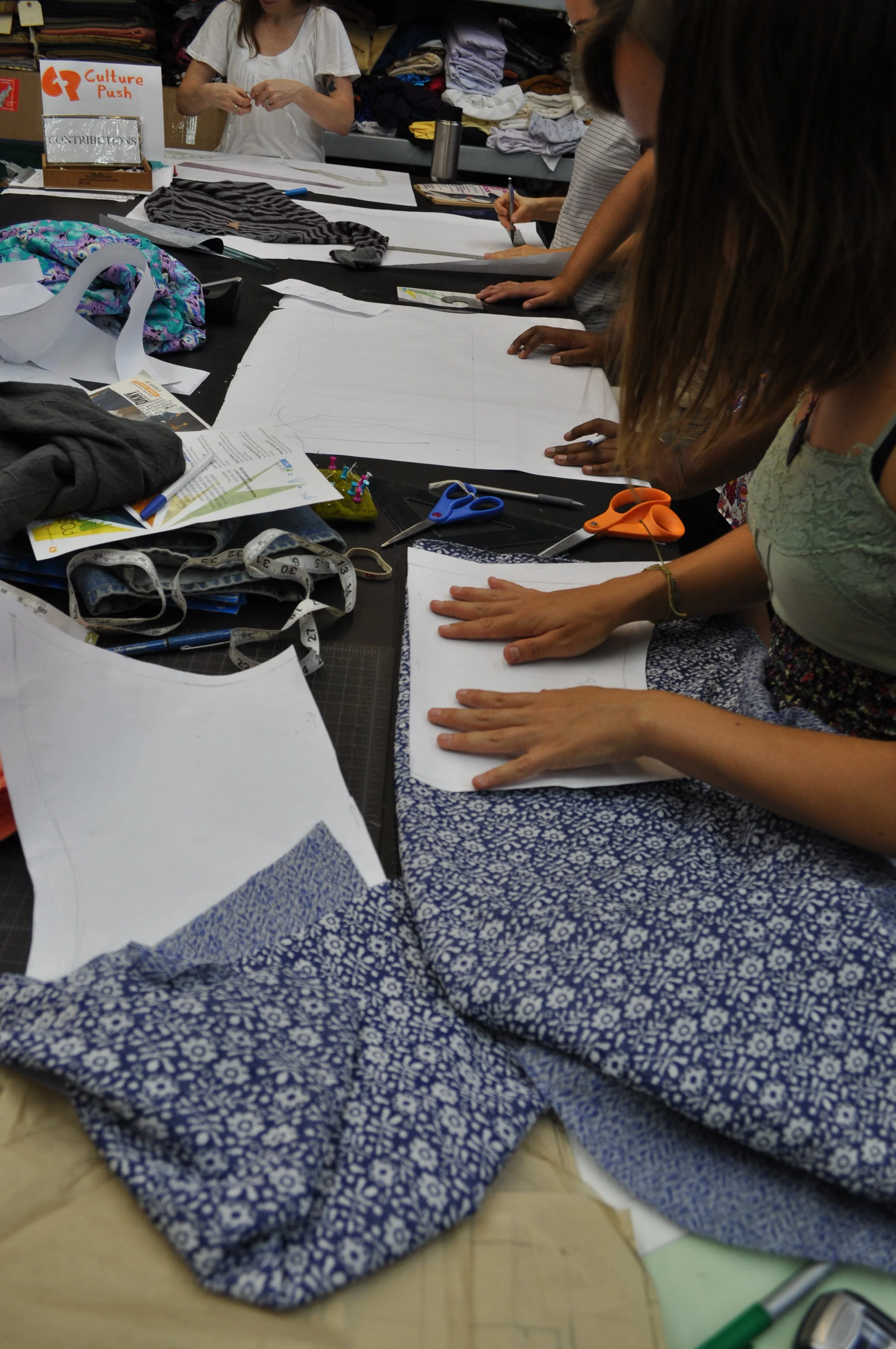cutting-some-patterns_5060937712_o.jpg