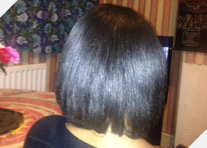 Nadene / Naturally straight