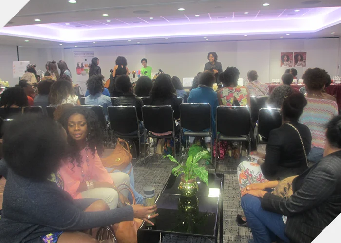 Natural ladies in the audience