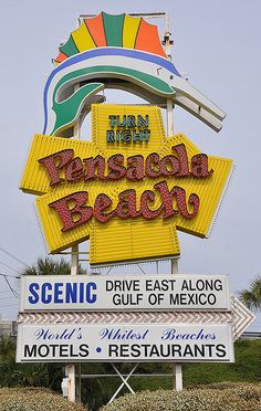 The iconic Pensacola Beach sign