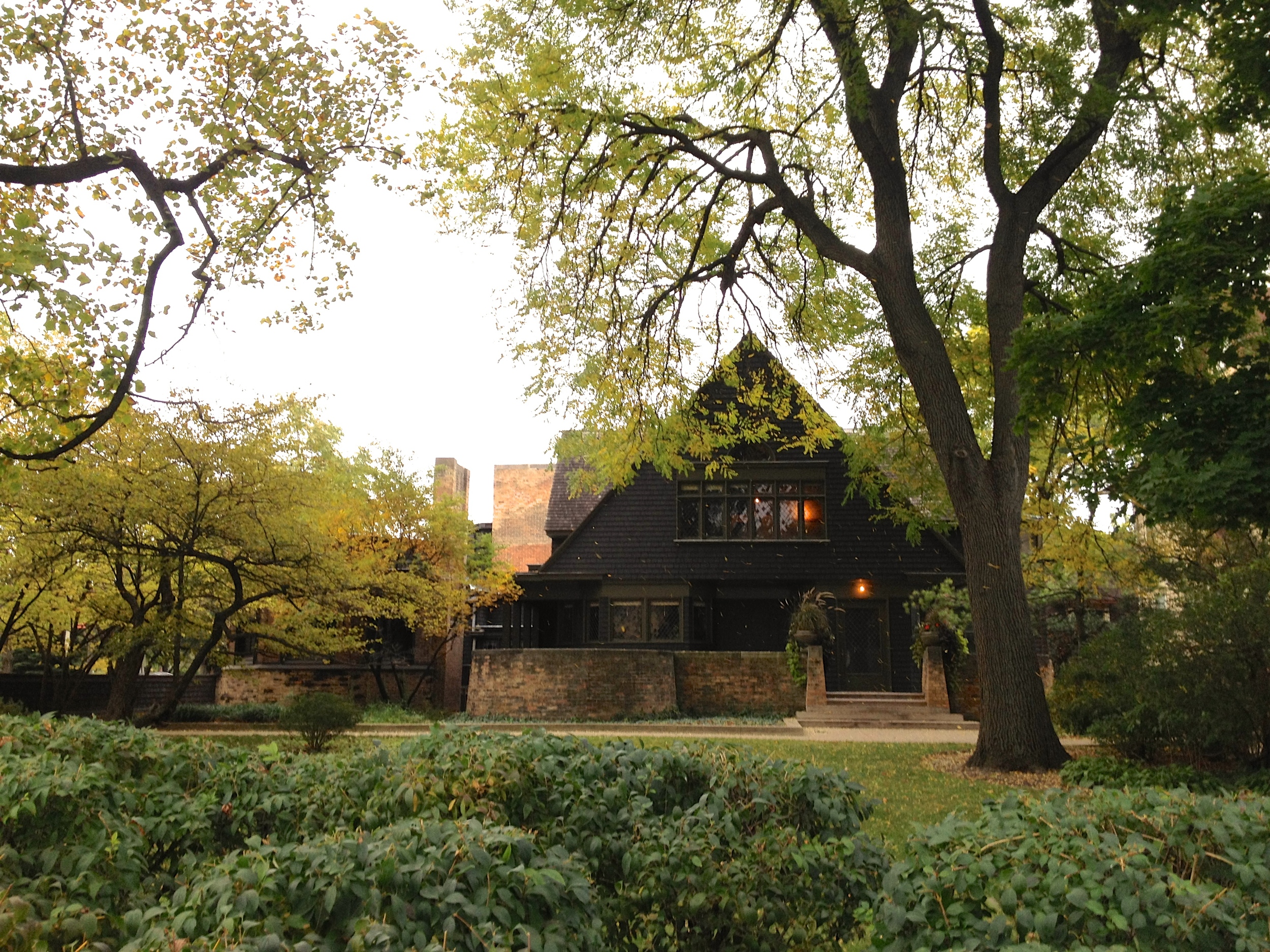 This photo is my absolute favorite from our trip. Frank Lloyd Wright's home and studio is nestled on the corner of a busy street in Oak Park, on the edge of the neighborhood, yet from this photo, you'd swear he lived tucked away in the forest. It's absolutely breathtaking.
