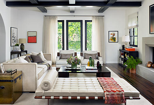 White meets modern in this contemporary living room.