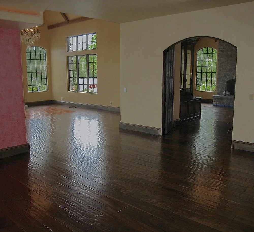 WALNUT MANOR HOUSE