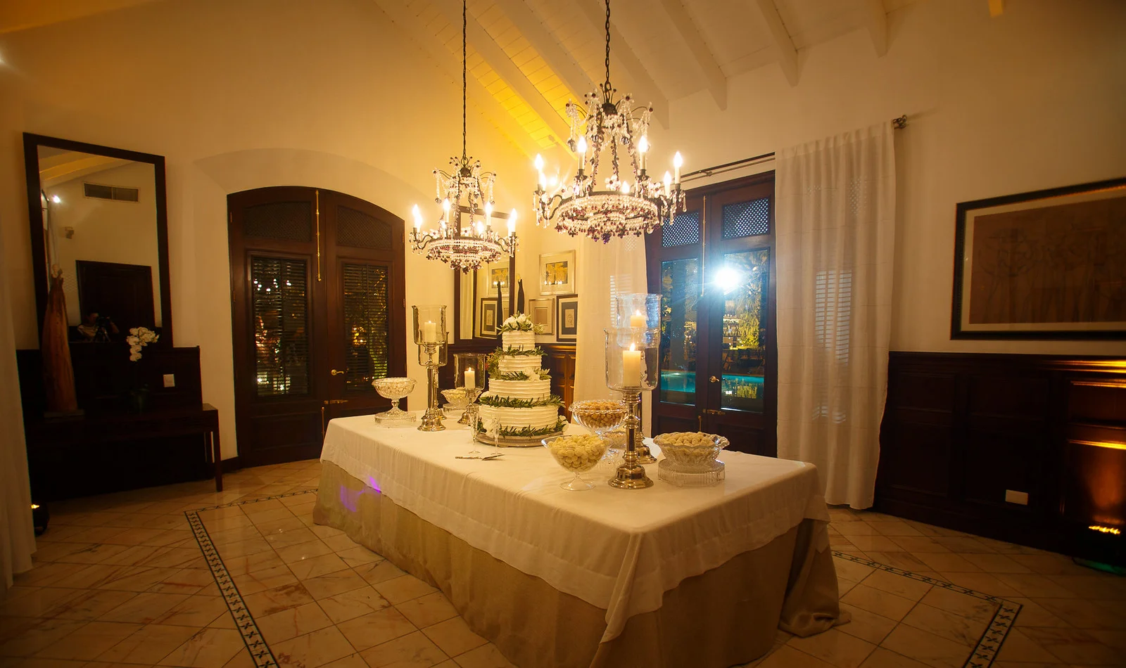 MIKM8078-X3.jpg