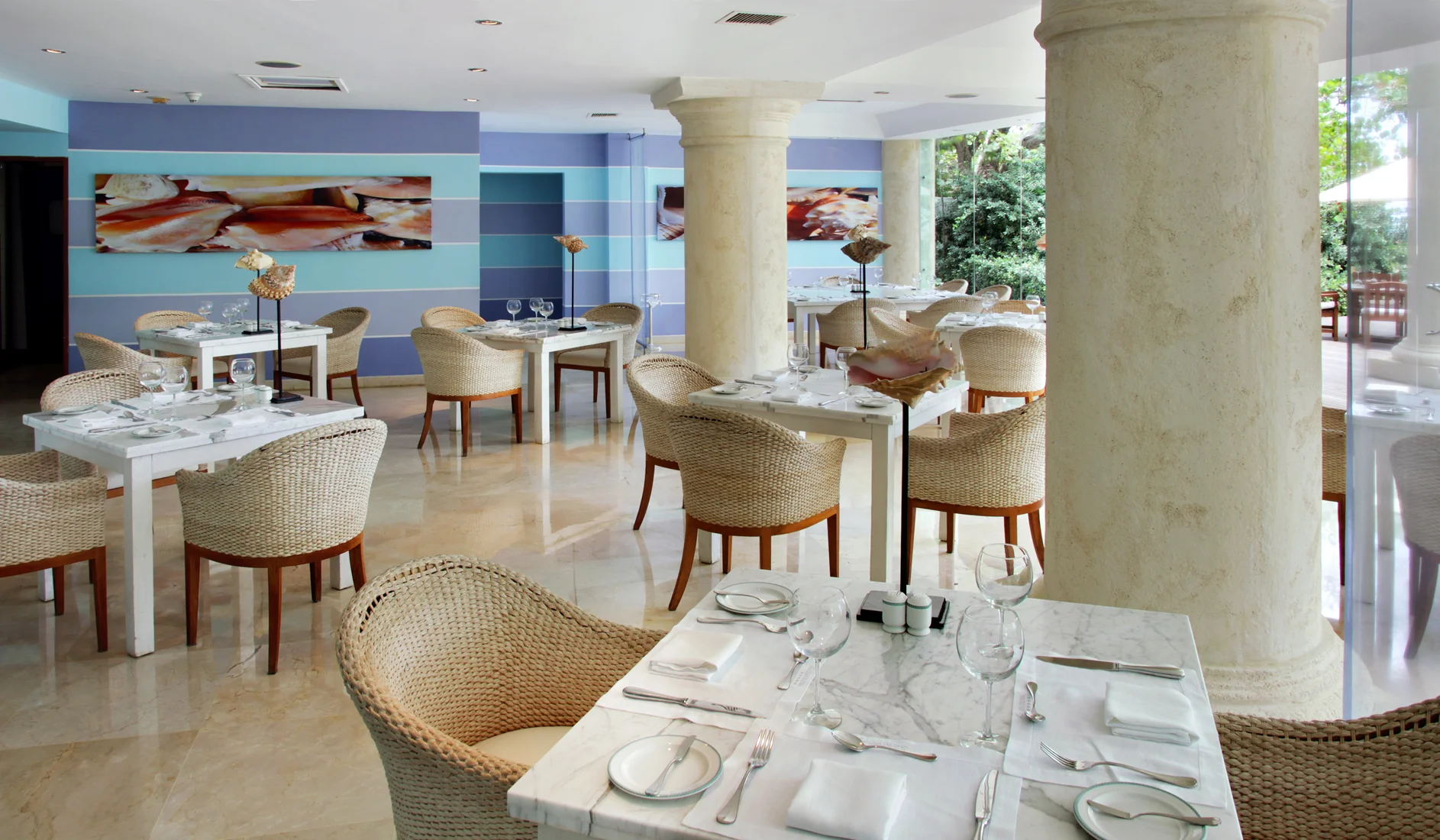 Veranda6.jpg