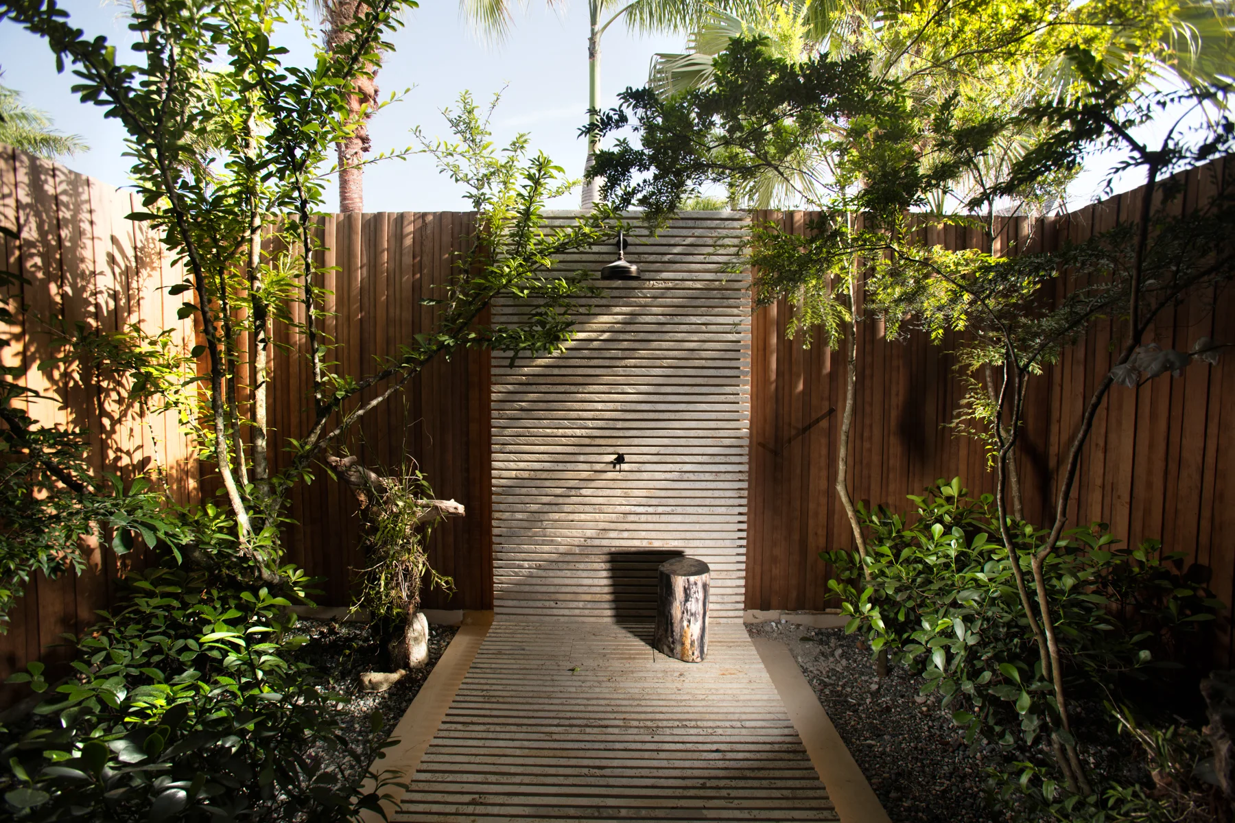 AniVillas_Dominican_OutdoorShower.jpeg