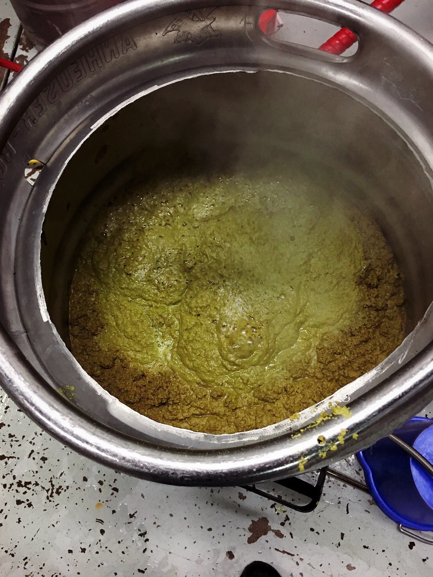 Boiling the hop tea. 
