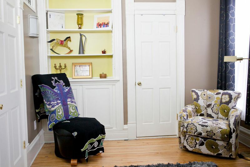lolis_room_shelving.jpg