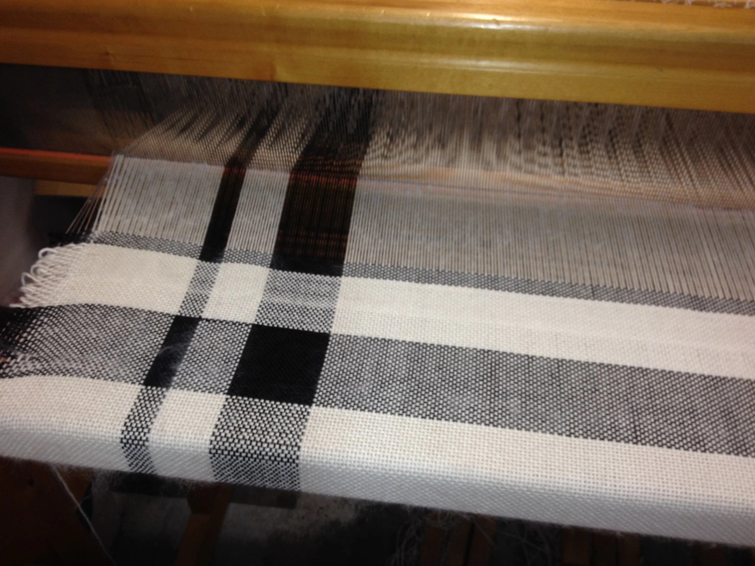 Minimalist Plaid in progress on the loom