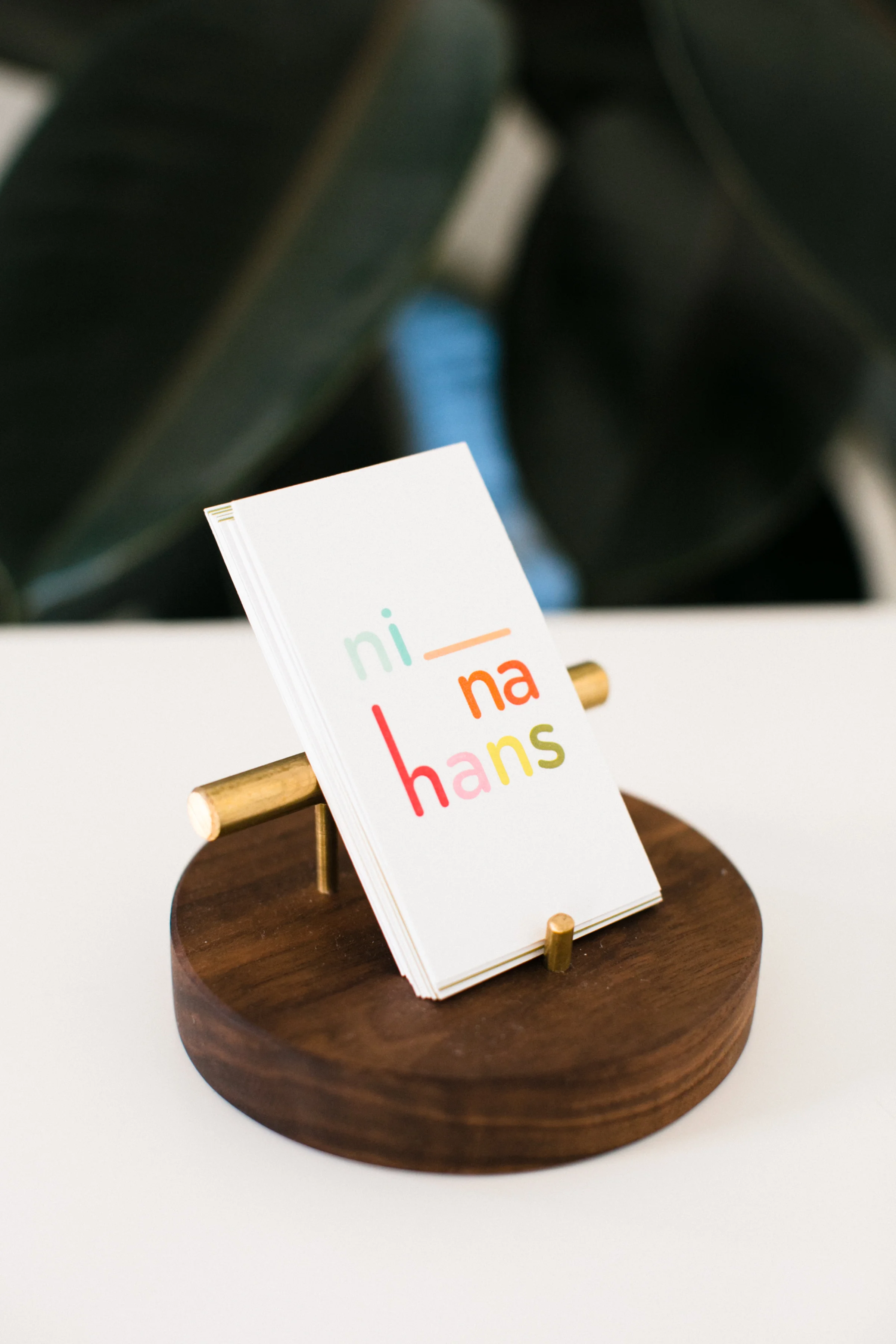 BUSINESS CARD HOLDER