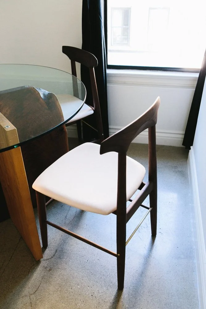 CHRIS EARL SABLE SEATING