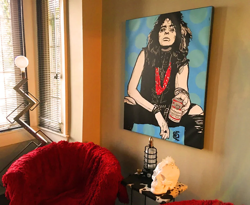 Decadent_Brains_Alice_Cooper_on_the_wall_Evan_Derian_850w.jpg