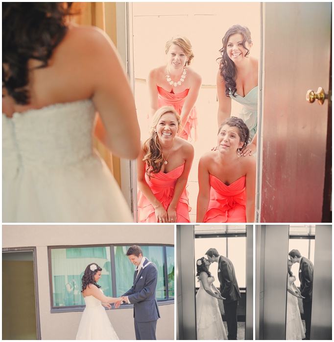 Sioux Falls Wedding Photographer www.studiofotografie.net Matching Robes for Bridesmaids Harry Potter Themed Wedding University U of M Minnesota Themed Wedding