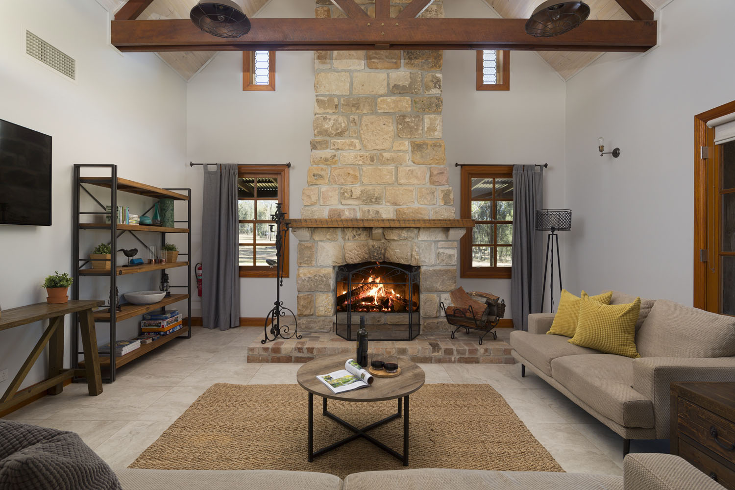 20180808-_E5A0014_FIRE_575_Hermitage_Rd_Pokolbin_Hunter_Valley_Enzo_Cottage.jpg