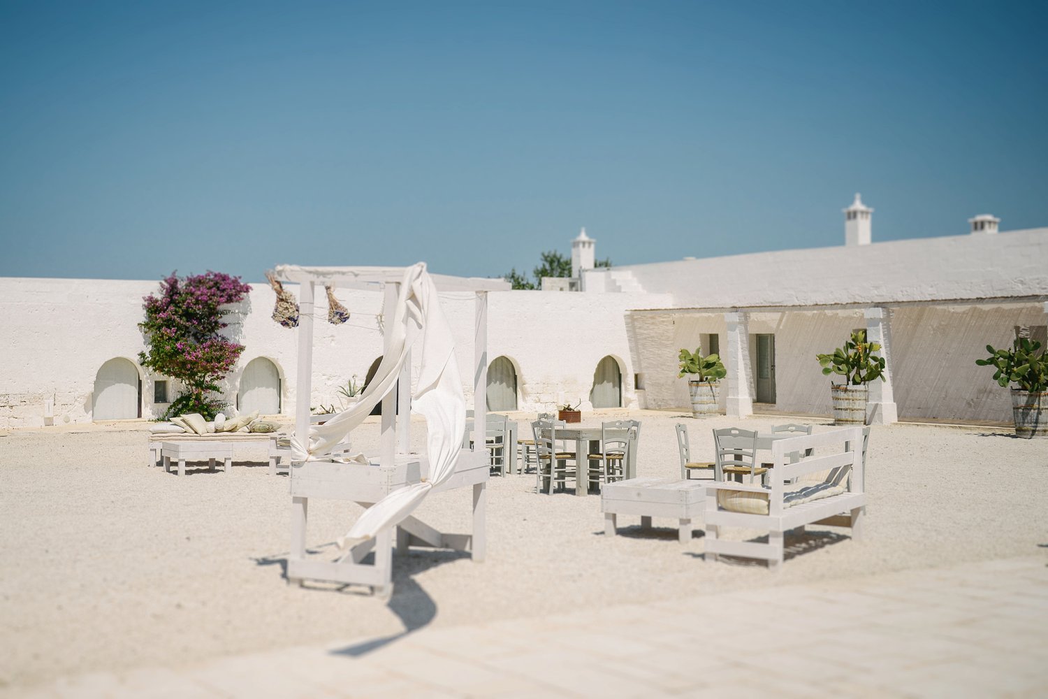 apulian-wedding-masseria-potenti_0002.jpg