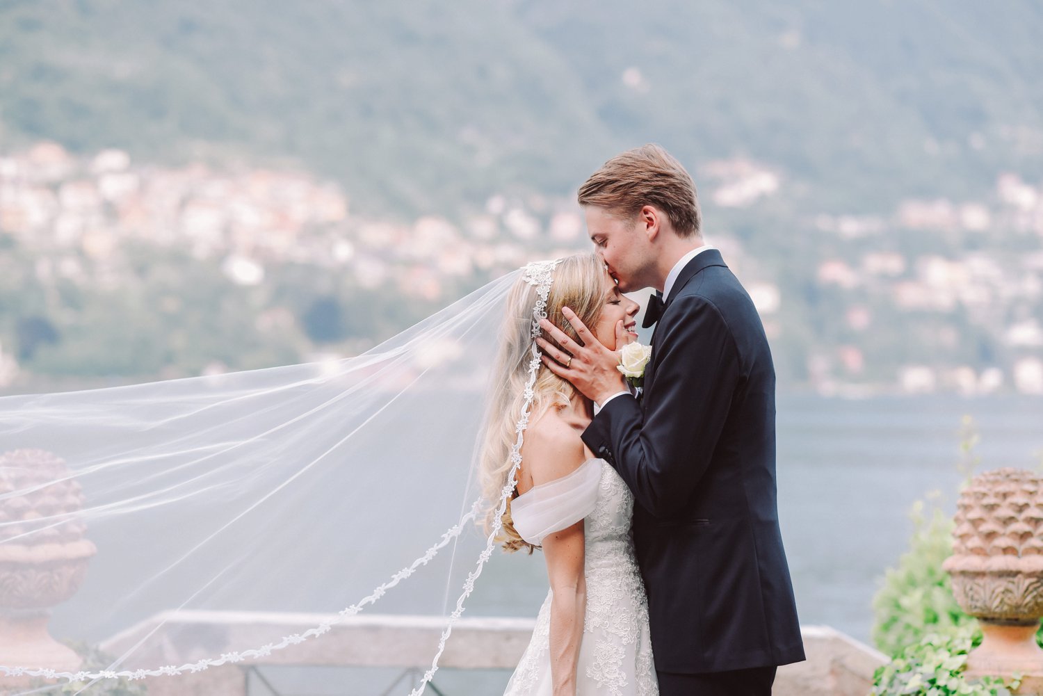 wedding-photographer-lake-como-villa-teodolinda_0084.jpg