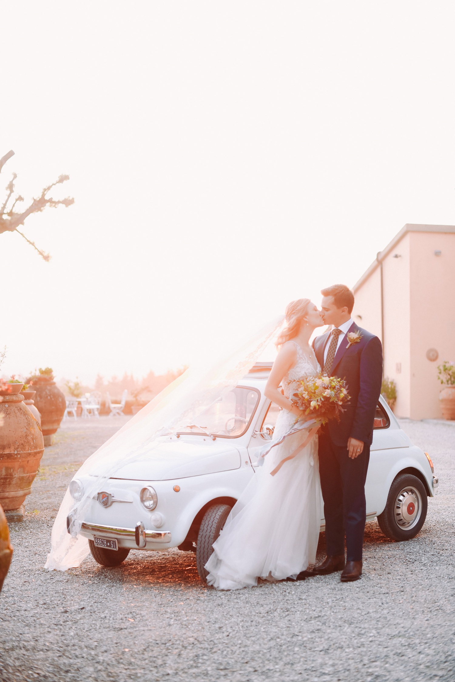 landvphotography_wedding_photographer_tuscany_certaldo_villailpozzo_0809.jpg
